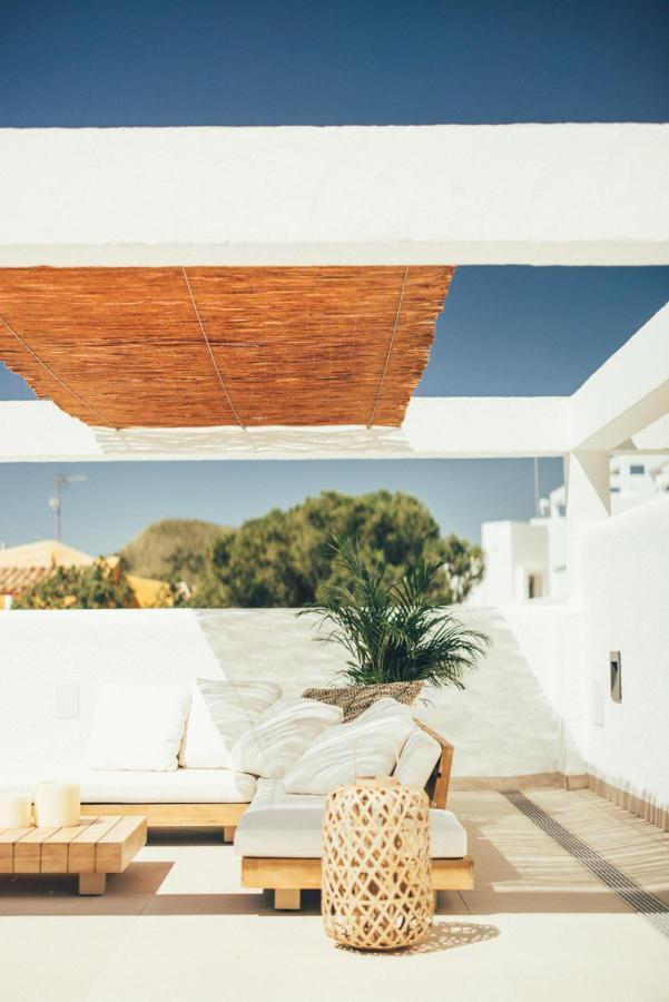 Cala Lanuza Suites El Campello Ngoại thất bức ảnh